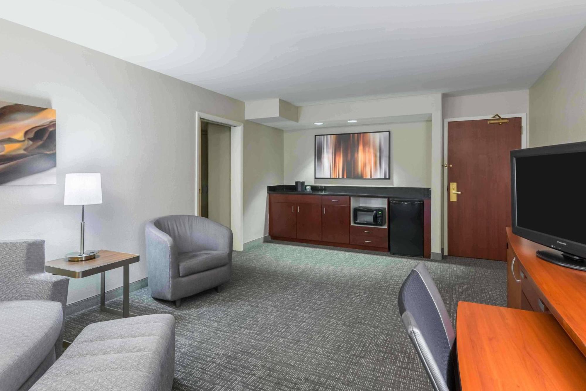 Courtyard Knoxville Cedar Bluff Luaran gambar